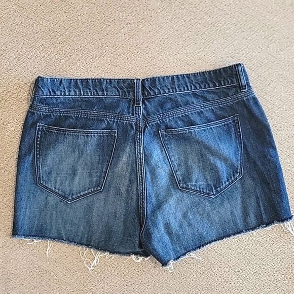J. Crew Factory Frayed Hem Jean Shorts - Size 4 - Picture 2 of 10